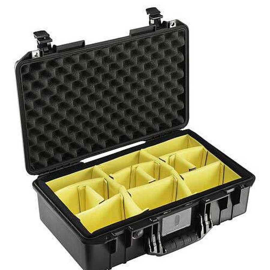 Pelican Pelican 1525 Medium Air Case - With Dividers Hard Cases