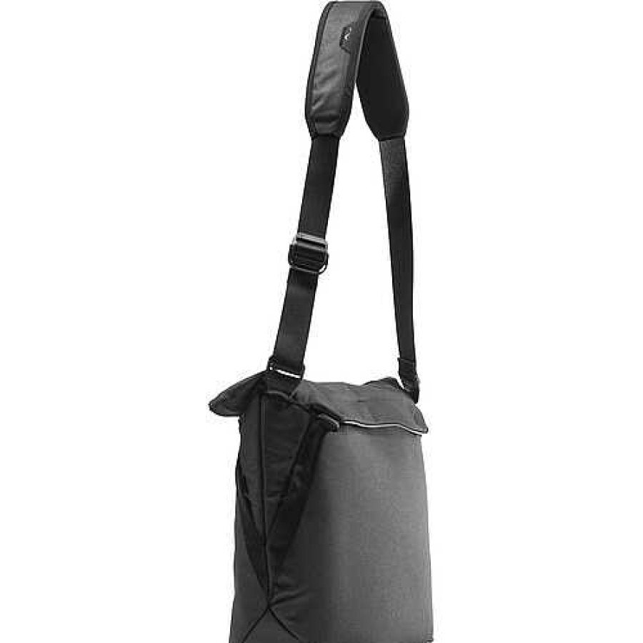 Peak Design Peak Design Black 15L Everyday Tote V2 Slings, Shoulder & Messenger Bags