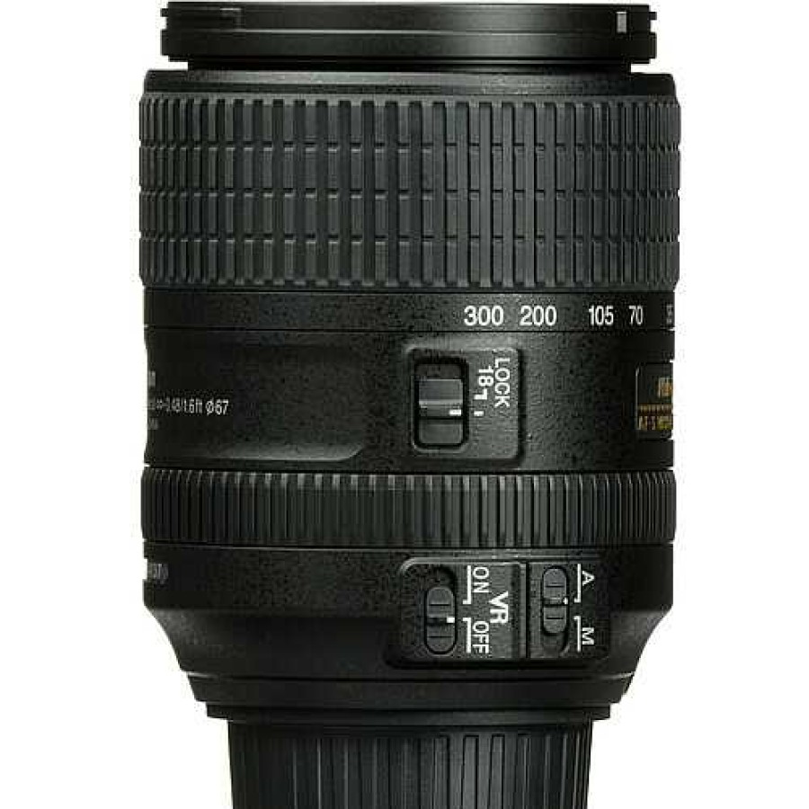 Nikon Nikkor Lens Af-S Dx 18-300 F/3.5-6.3G Ed Vr Nikon F Mount