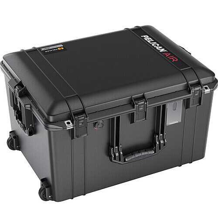 Pelican Pelican 1637Airwf Wheeled Hard Case With Foam Insert - Black Hard Cases