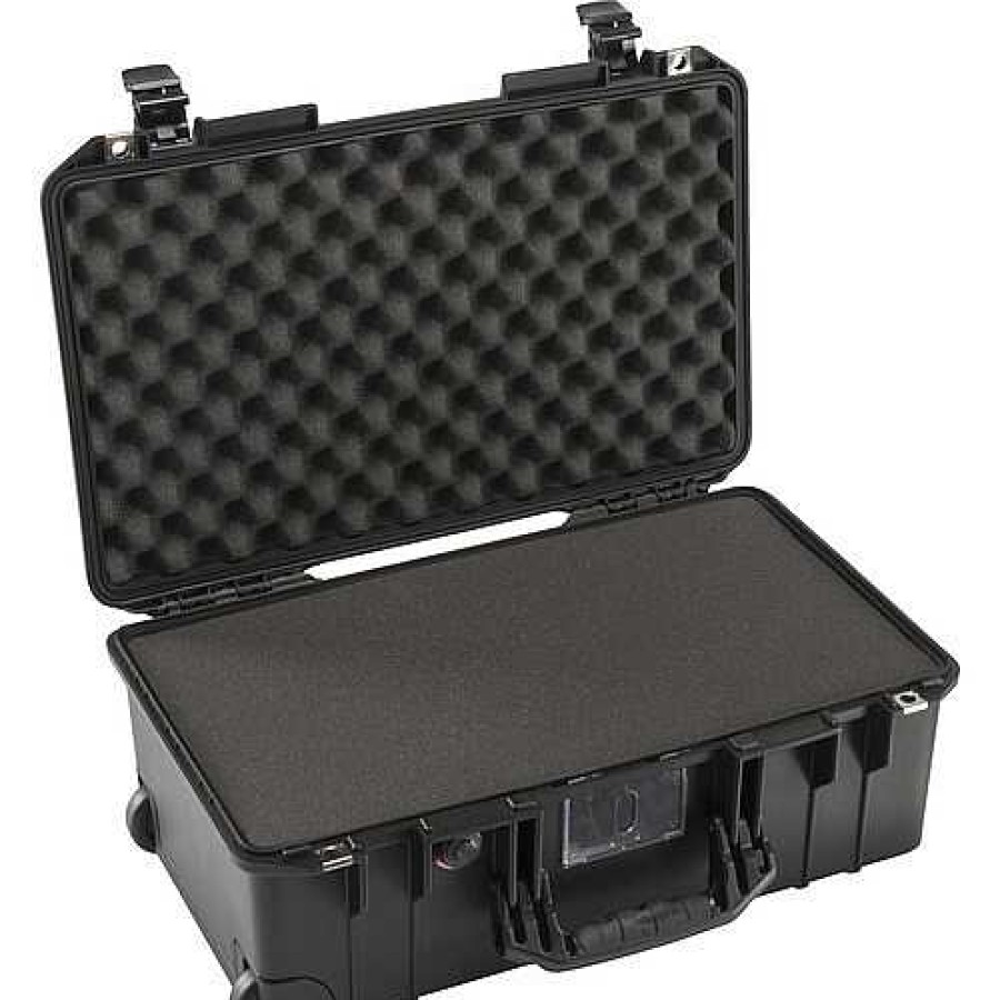 Pelican Pelican 1535 Medium Wheeled Air Case - With Foam Hard Cases